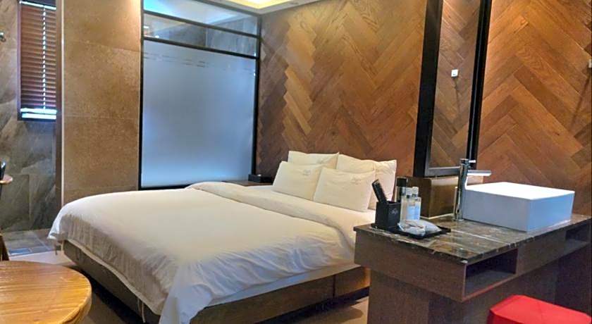 Jinhae Pasta Hotel