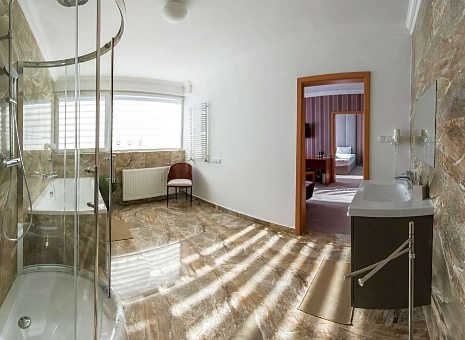 Hotel Europejski