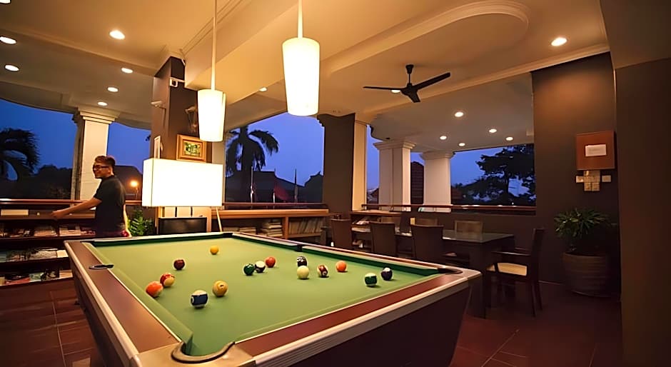 Century Bay Private Residences