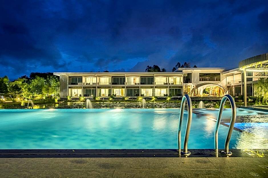 Baan Rim Ao
