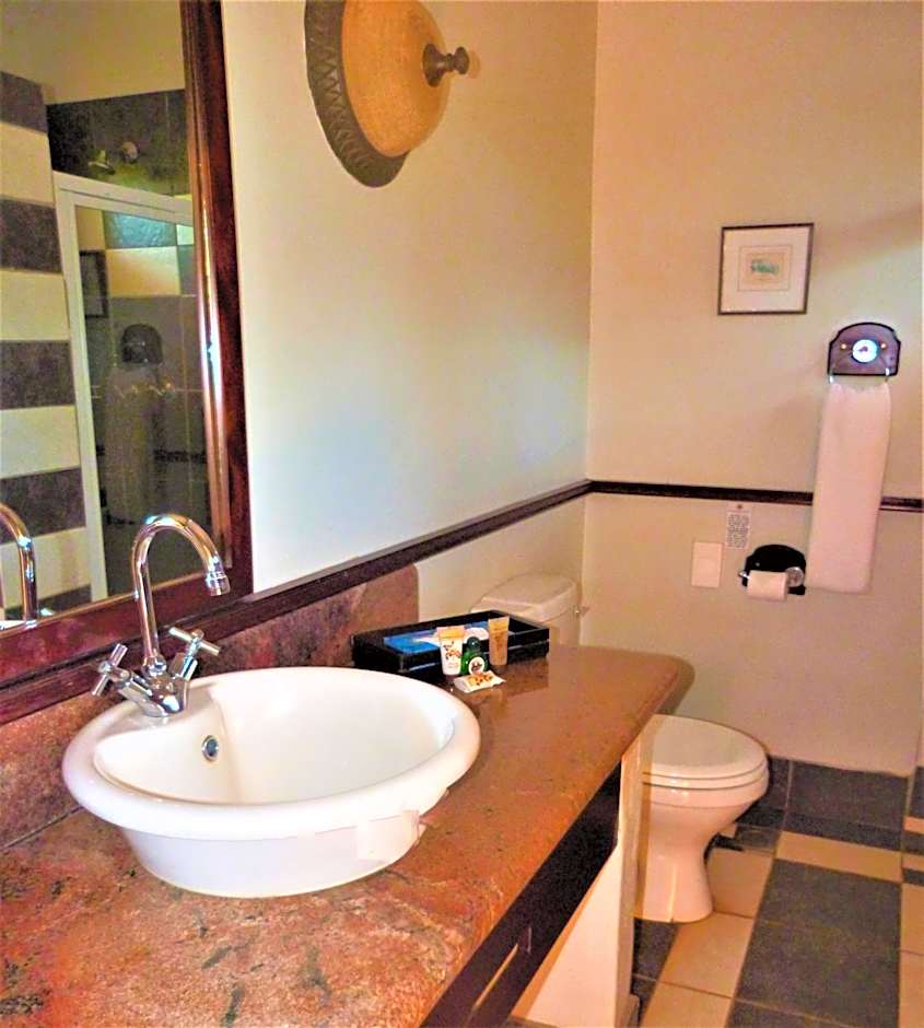 Sandford Park Country Hotel