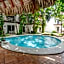 Mayan Art Hotel 10 Avenue
