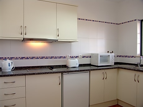 ONE BEDROOM 2 PAX - Garden View