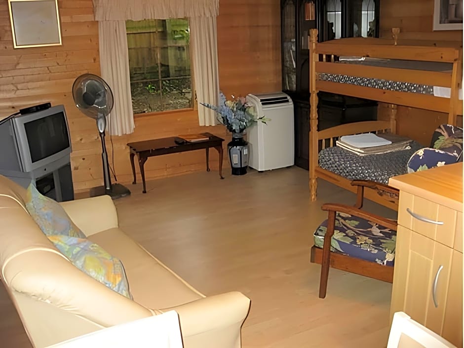 Hillside Self-Catering