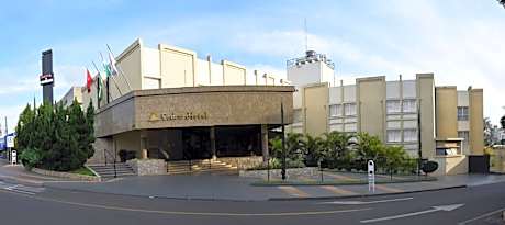 Cedro Hotel