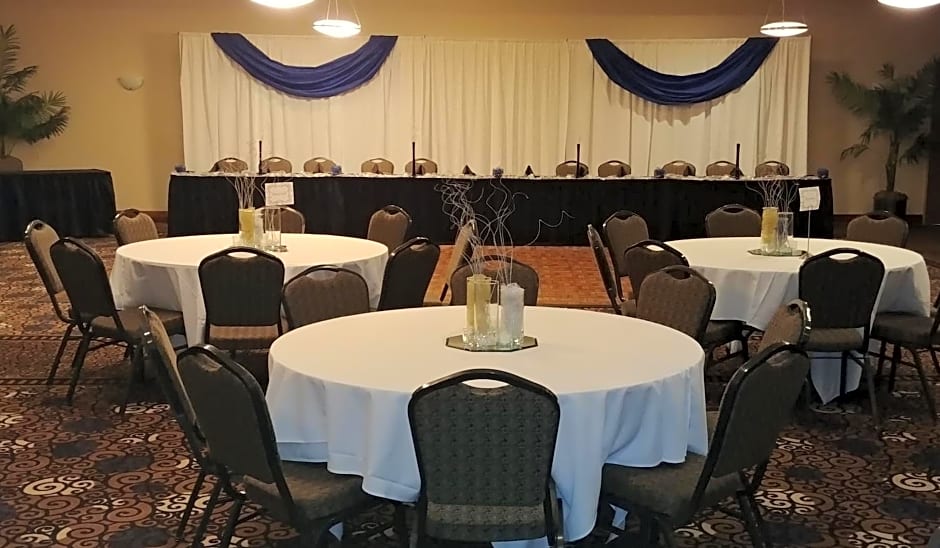 Holiday Inn Fort Wayne - IPFW & Coliseum By IHG
