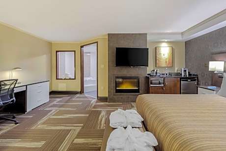 Best Western Premier Denham Inn & Suites
