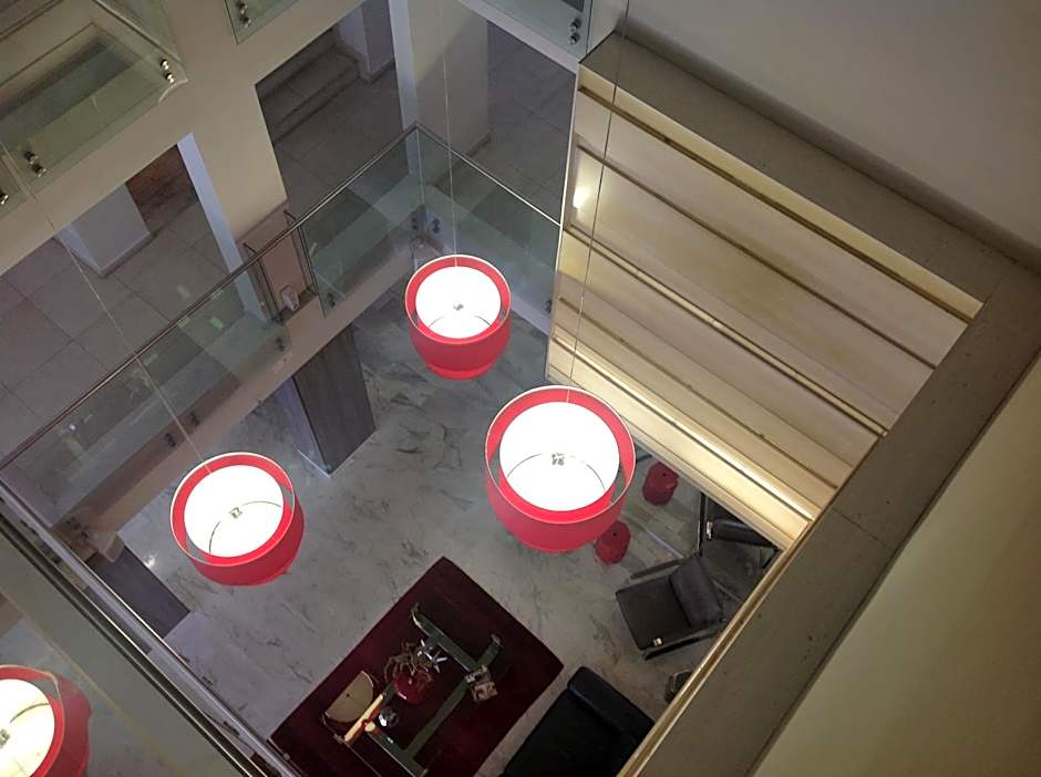 Ramada Panama Centro via Argentina