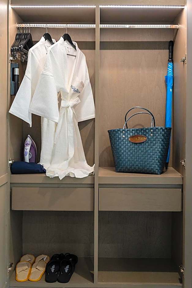 Bella Nara Phuket Naiyang Beach