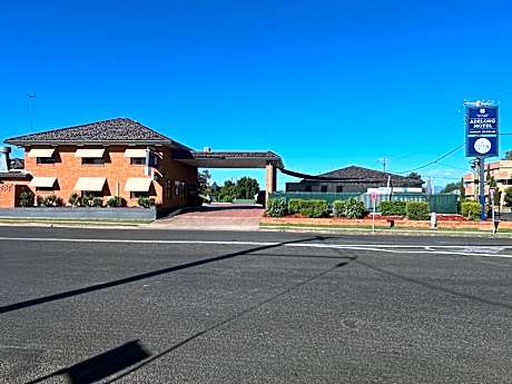 Adelong Motel