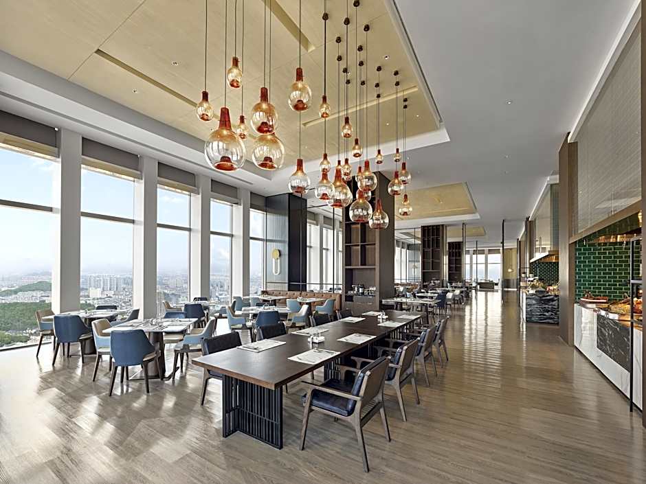 Hilton Zhuji