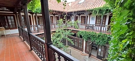 Hosteria Real De Zamora