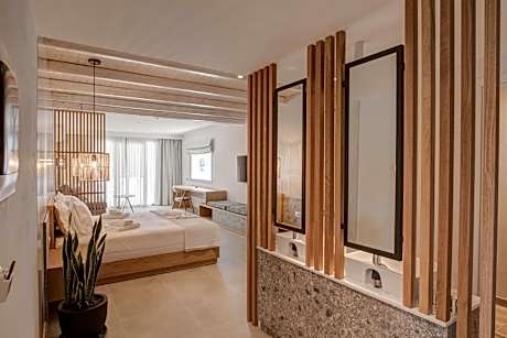 Honeymoon Suite with Sea View