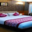 Hotel Signature Grand