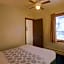 Love Hotels Silver Street by OYO at Hurley WI