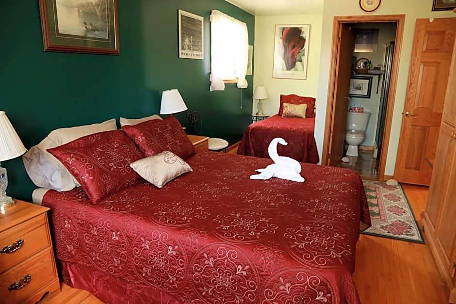 A Garden Stroll Bed & Breakfast