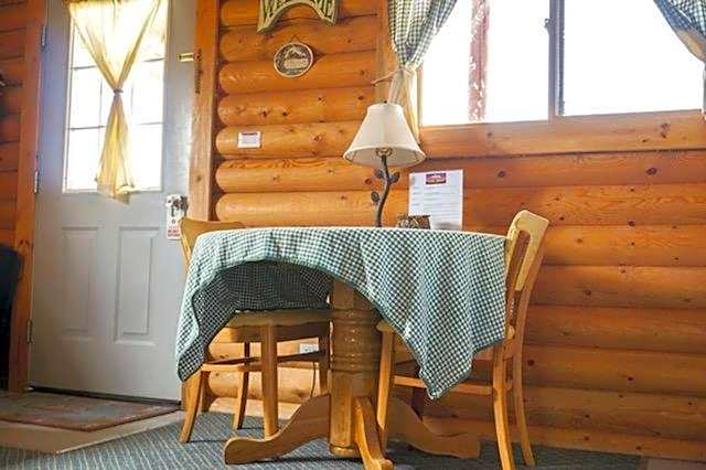 Sportsman Lodge Melrose MT
