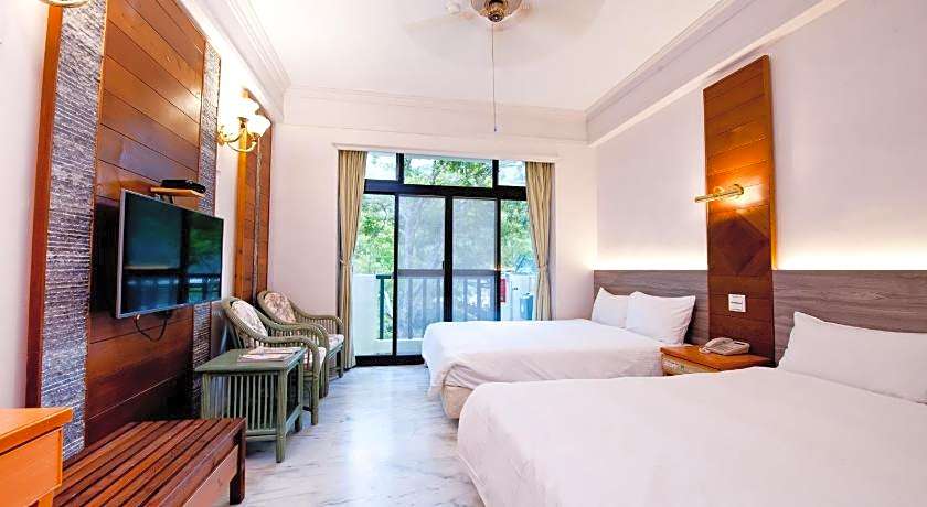 Hu Shan Hot Spring Hotel