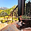 Anassa Deluxe Apartments & Studios