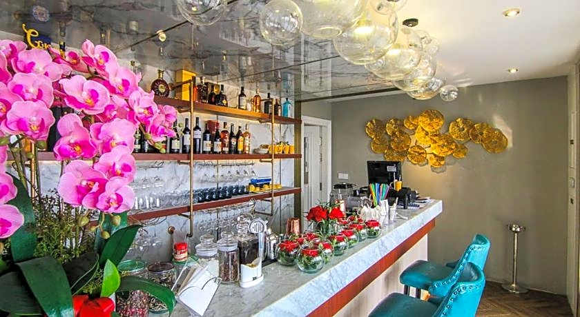 Helen Fin Inn and Apartment