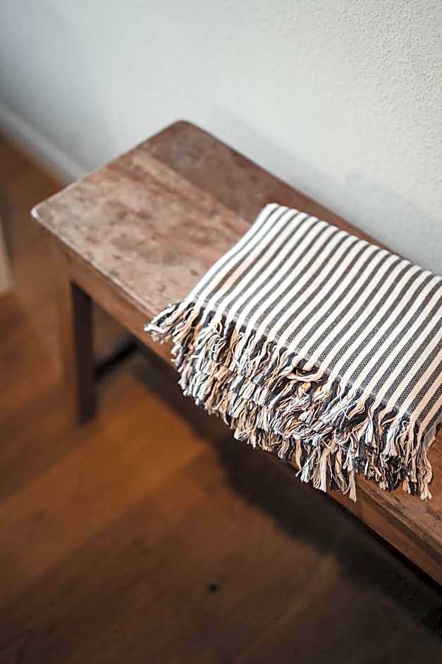 No8 Boutique Hotel - self check in