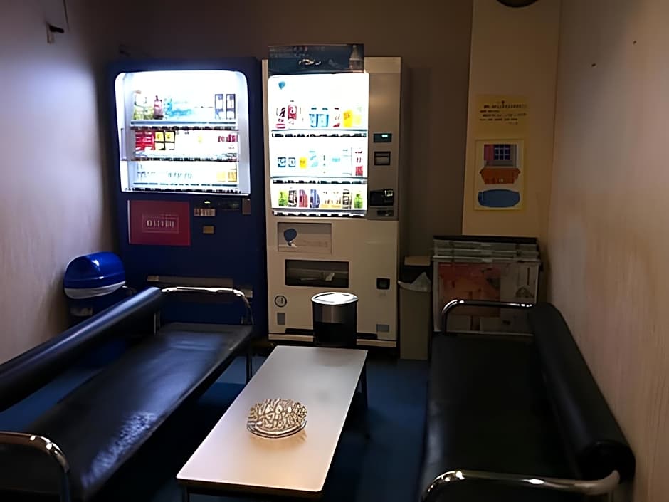 Capsule Inn Otsuka – Men Only