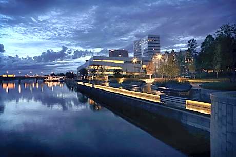 U&Me, BW Signature Collection