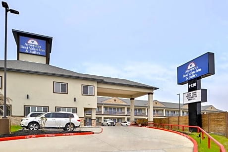 Americas Inn & Suites IAH North