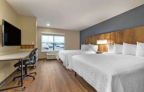 Standard Studio 2 Queen Beds Non Smoking Hearing