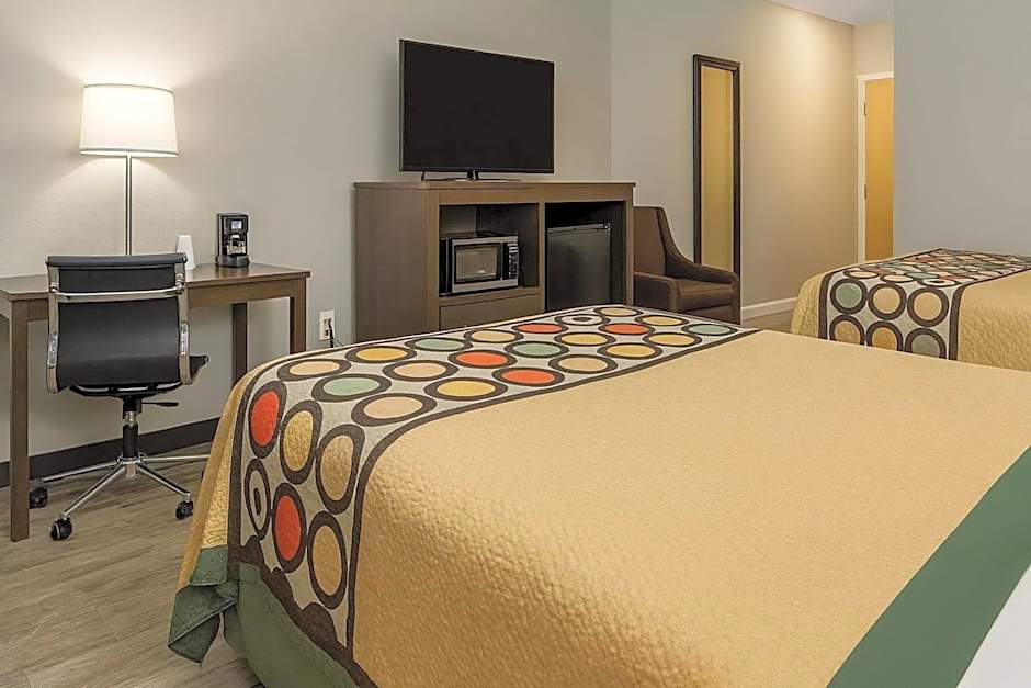 Super 8 by Wyndham Indianapolis South