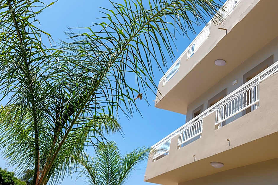 Amara Seaside by Estia