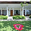 Tiga Naga Villa