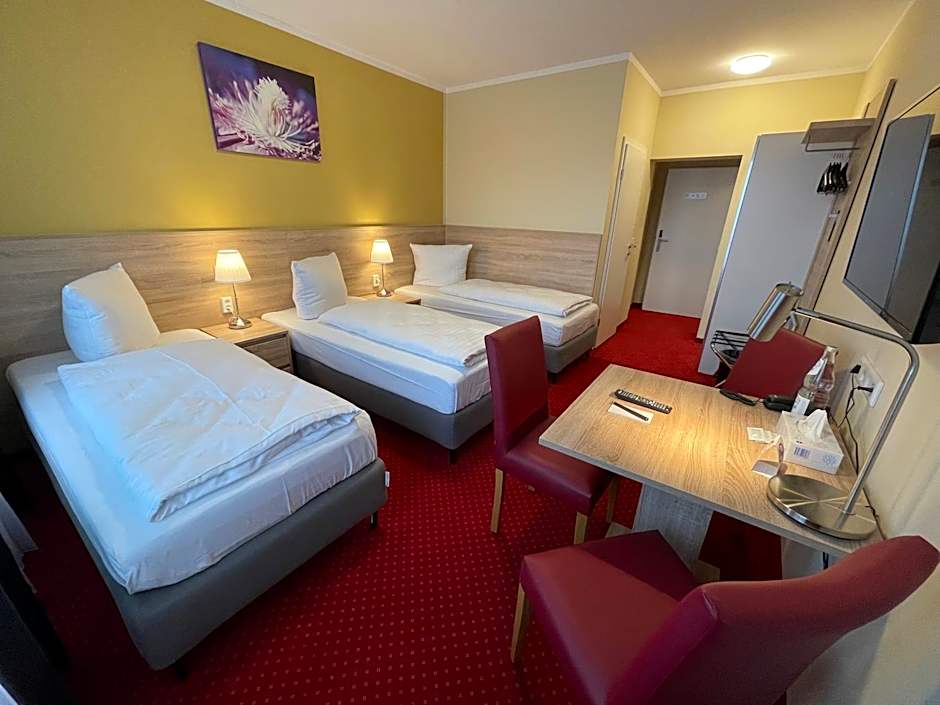 Palm Premium Hotel & Apartments