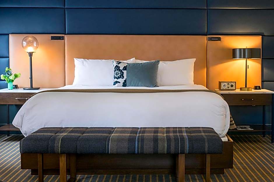 Hotel Theodore Seattle Downtown, Tapestry by Hilton
