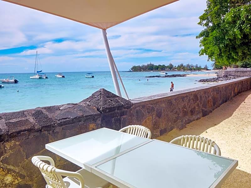 Le Beachclub Serviced Apartments And Villas