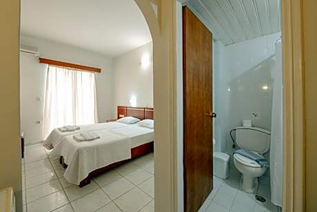 Twin Room with Garden View