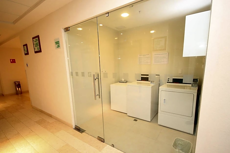 Holiday Inn Leon Plaza Mayor By IHG