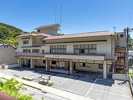 Kiso Mikawaya