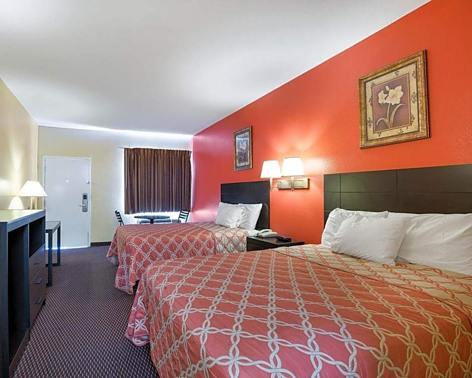 Rodeway Inn & Suites Humble IAH