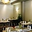 Le Grand Chateau Hotel