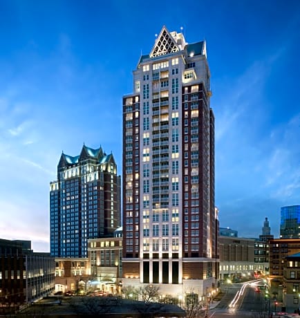Omni Providence