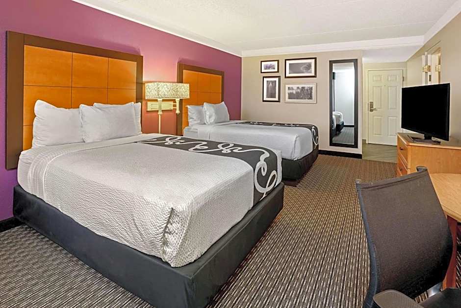 La Quinta Inn & Suites by Wyndham Tacoma Seattle