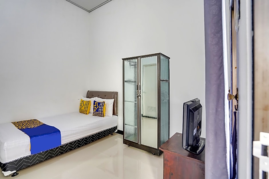 Hotel O Rumah Kost Gresik Syariah