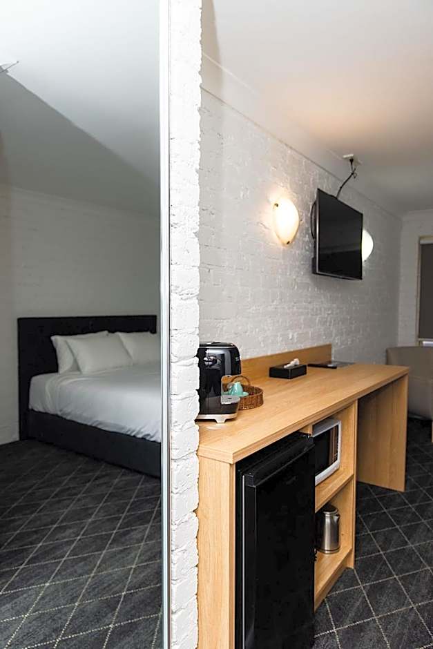 Lakeview Hotel Motel