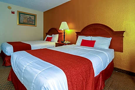 Double Room with Two Double Beds and Sofa Bed