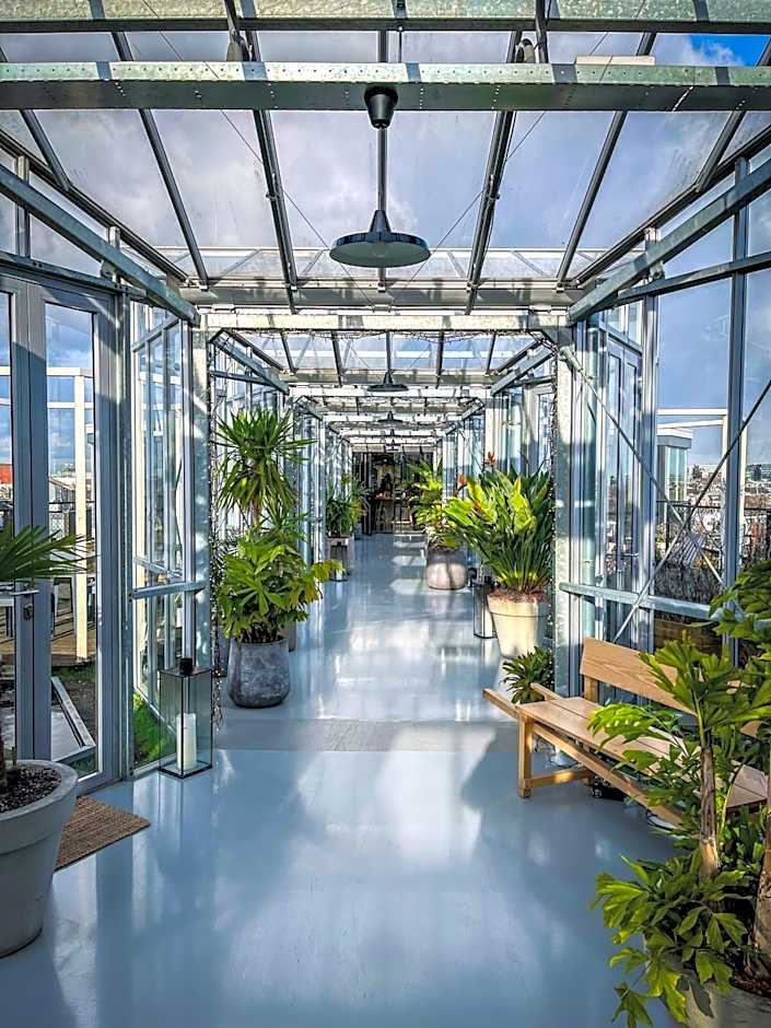 Eelhouse private studio