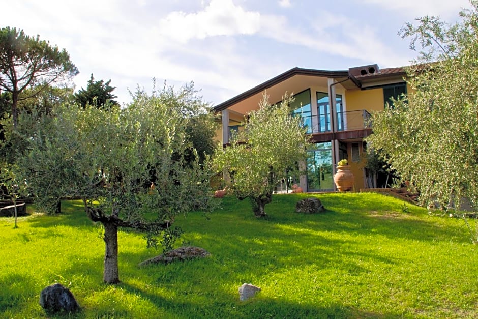 Hotel Villa Cesi