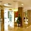 Hampshire Plaza Hotel
