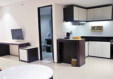 Emilia Hotel By Amazing - Palembang