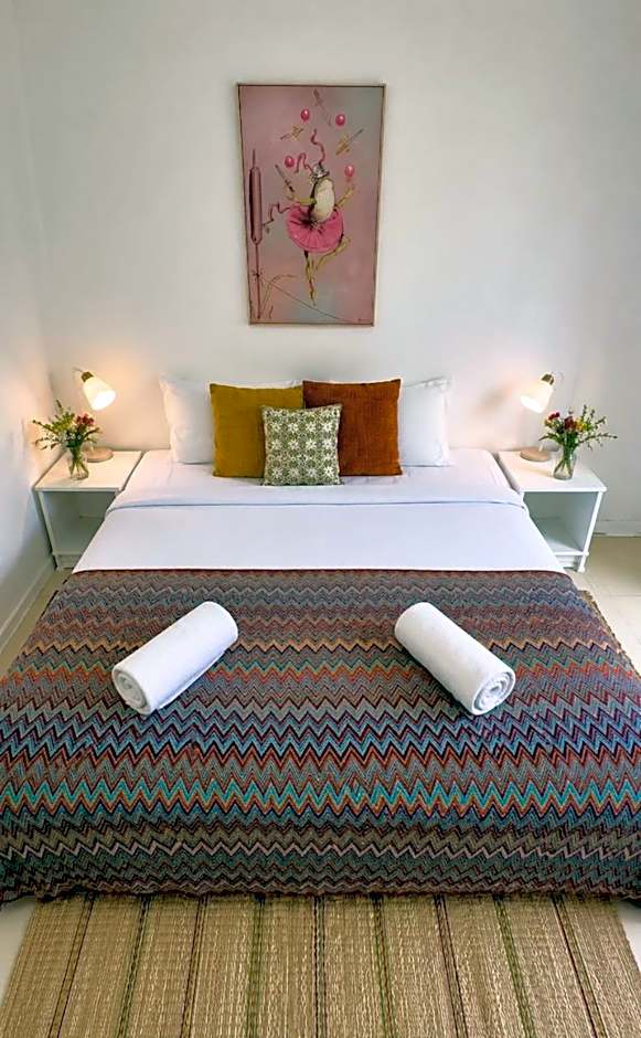 Holiday House Kata & Karon Phuket Hotel
